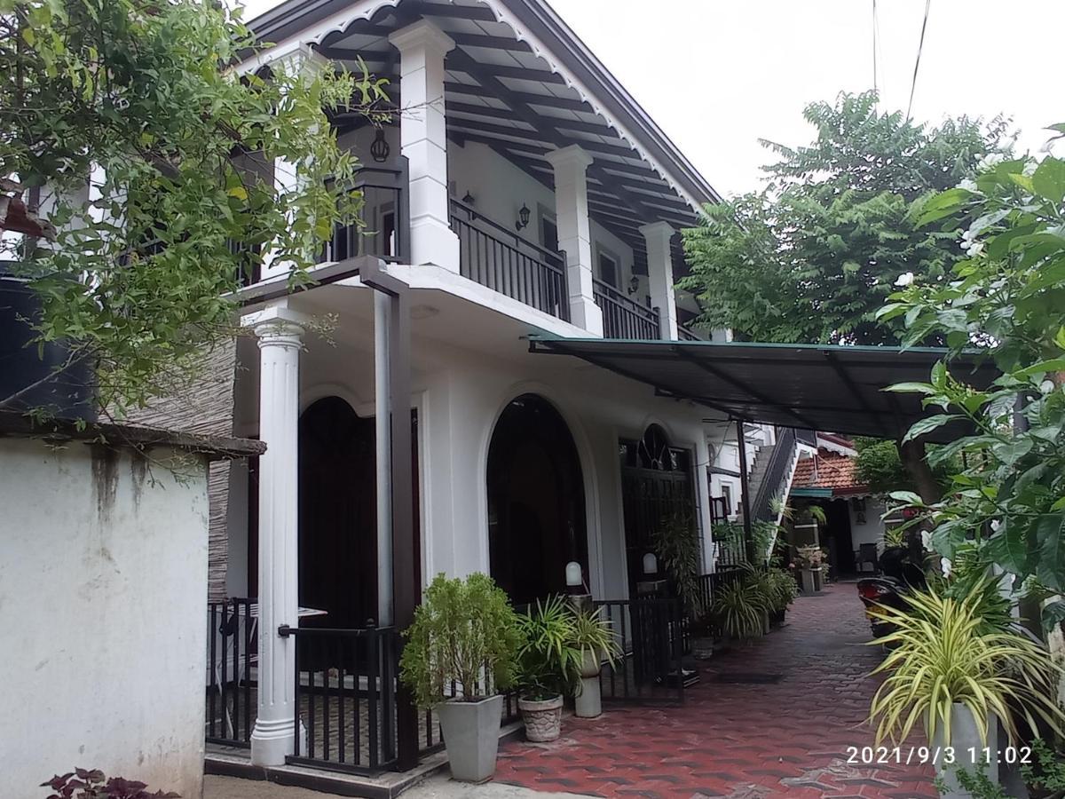 Arusha Guest House Негомбо Экстерьер фото