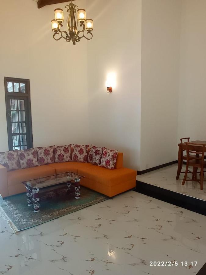 Arusha Guest House Негомбо Экстерьер фото