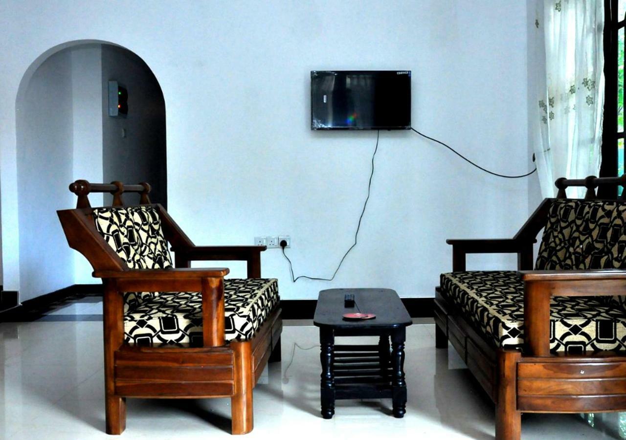 Arusha Guest House Негомбо Экстерьер фото